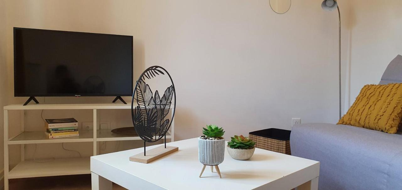 Studio Et Appartement A 2 Pas De La Cite Carcassonne Buitenkant foto